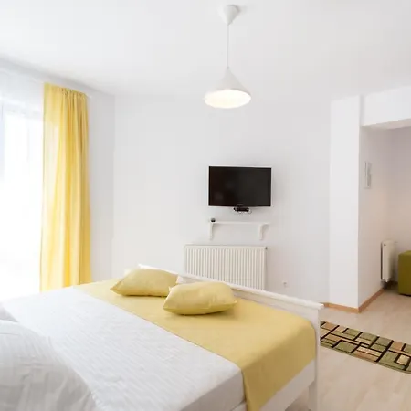 Rare Find 3-room In * أوليمبْ